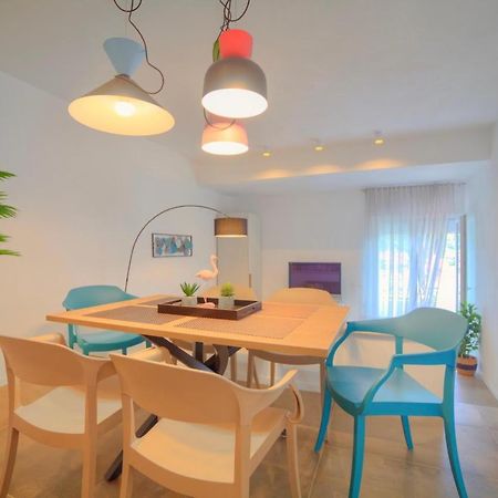 Apartments Villa Rojnica Елса Экстерьер фото